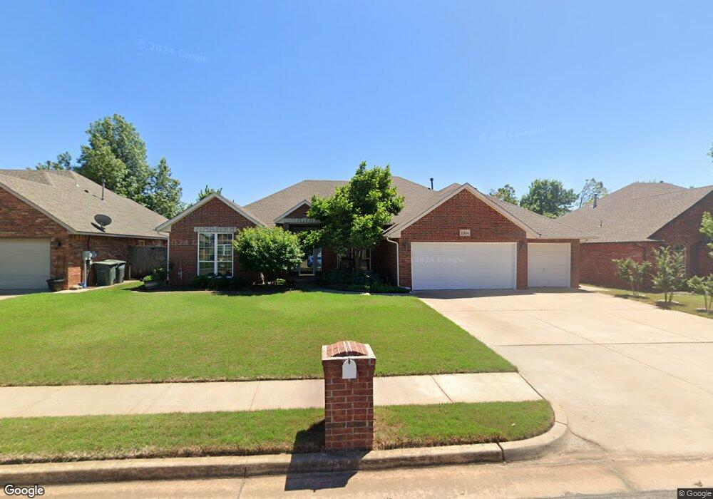 2904 Overland Way, Edmond, OK 73012 - photo 1