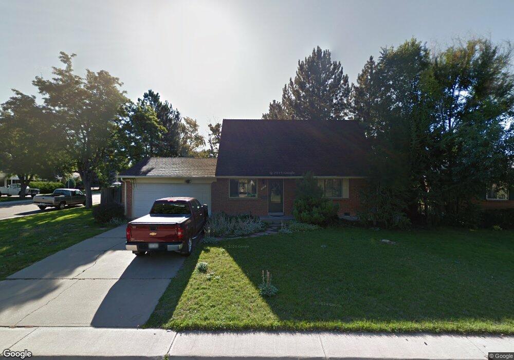 416 S Newark Way, Aurora, CO 80012 - photo 1