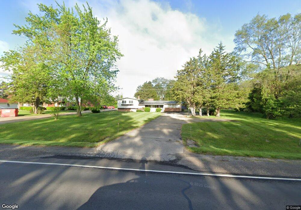 1197 N Elms Rd, Flint, MI 48532 - photo 1