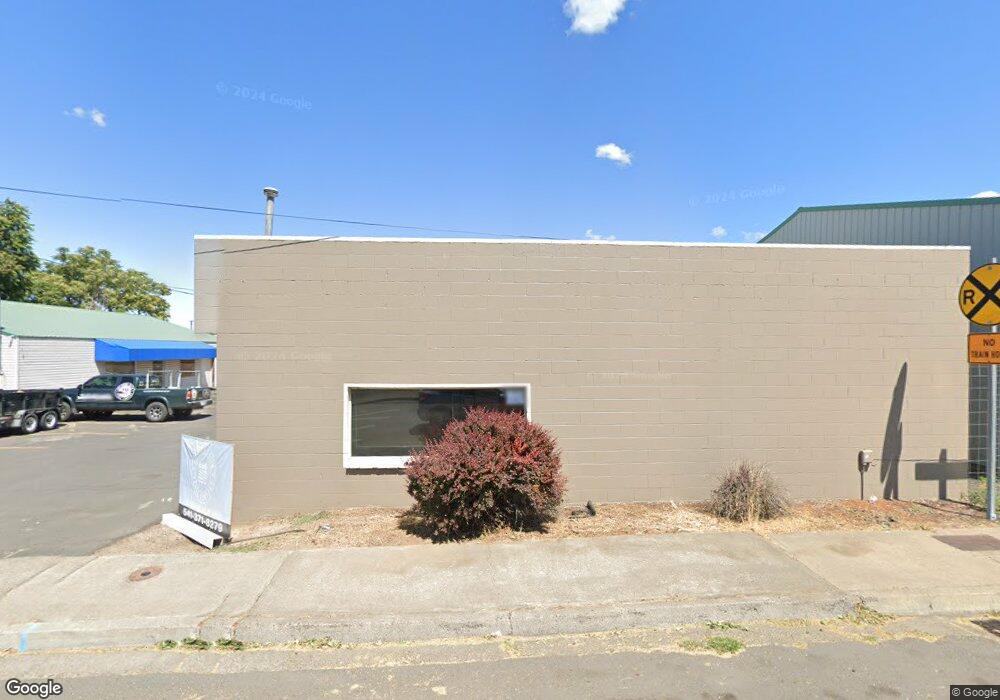 1003 SW Frazer Ave, Pendleton, OR 97801 - photo 1