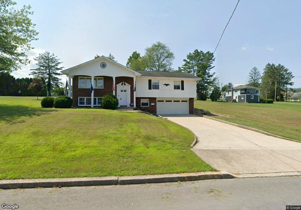 310 S 8th St, Lehighton, PA 18235 - photo 1