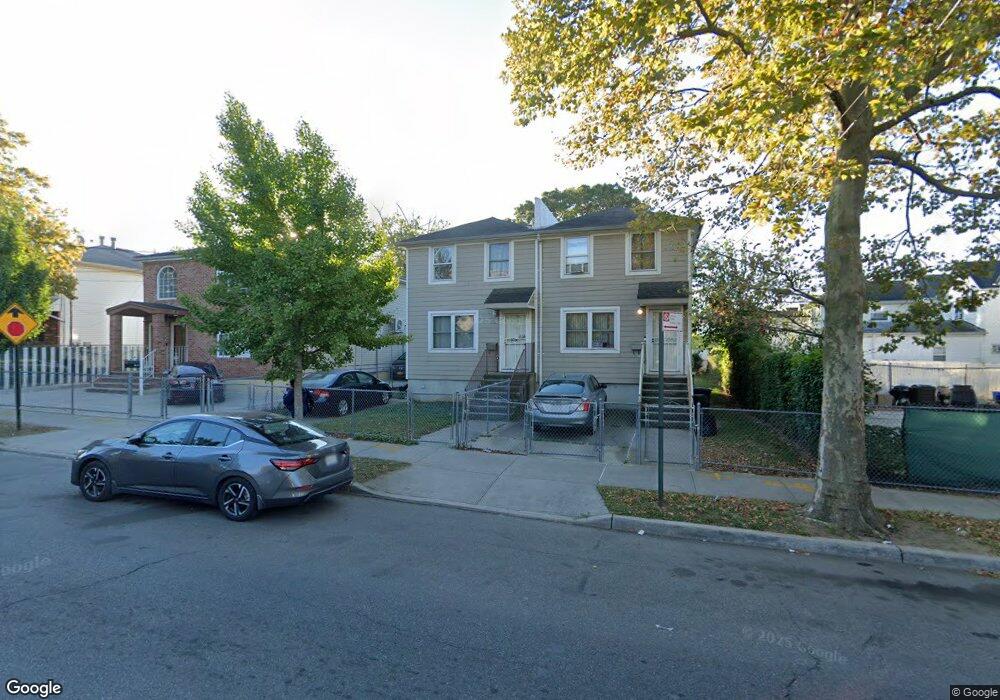 16014 110th Ave, Jamaica, NY 11433 - photo 1