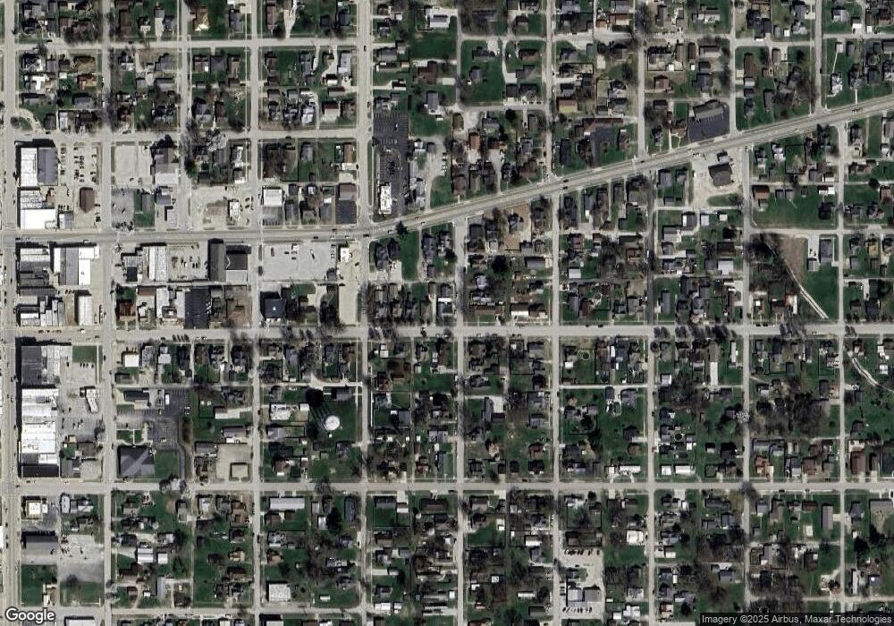 490 E Vincennes St, Linton, IN 47441 - photo 1