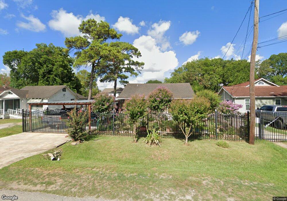 6303 Gay St, Houston, TX 77022 - photo 1