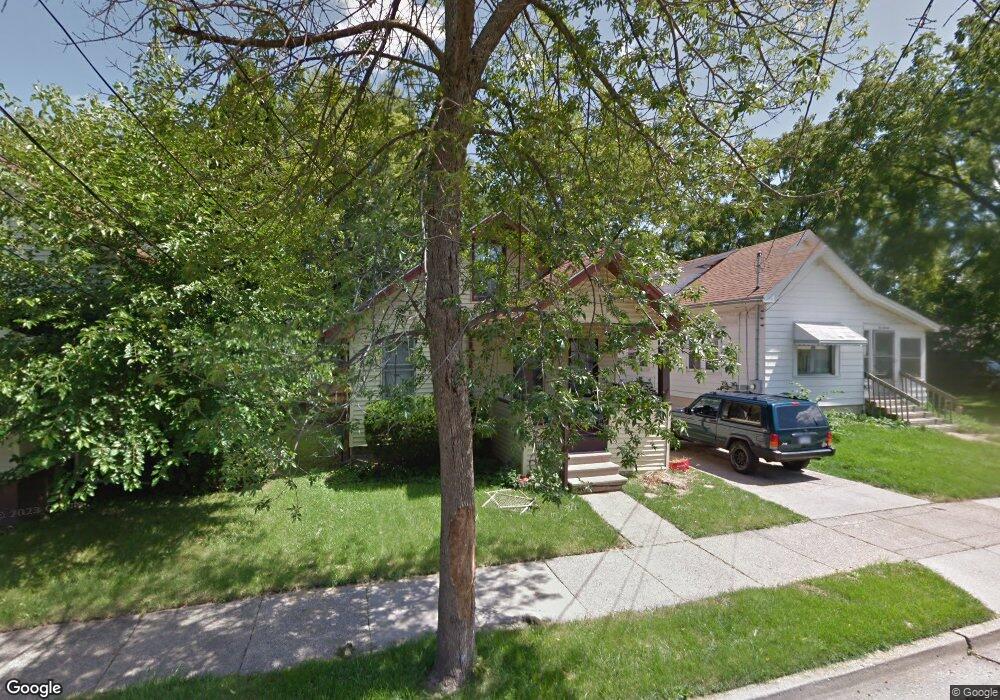 1018 Hapeman St, Lansing, MI 48915 - photo 1