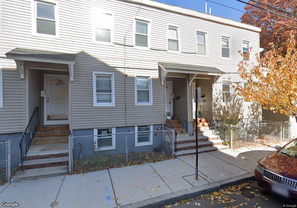 167 Thorndike St unit 2, Cambridge, MA 02141 - photo 1