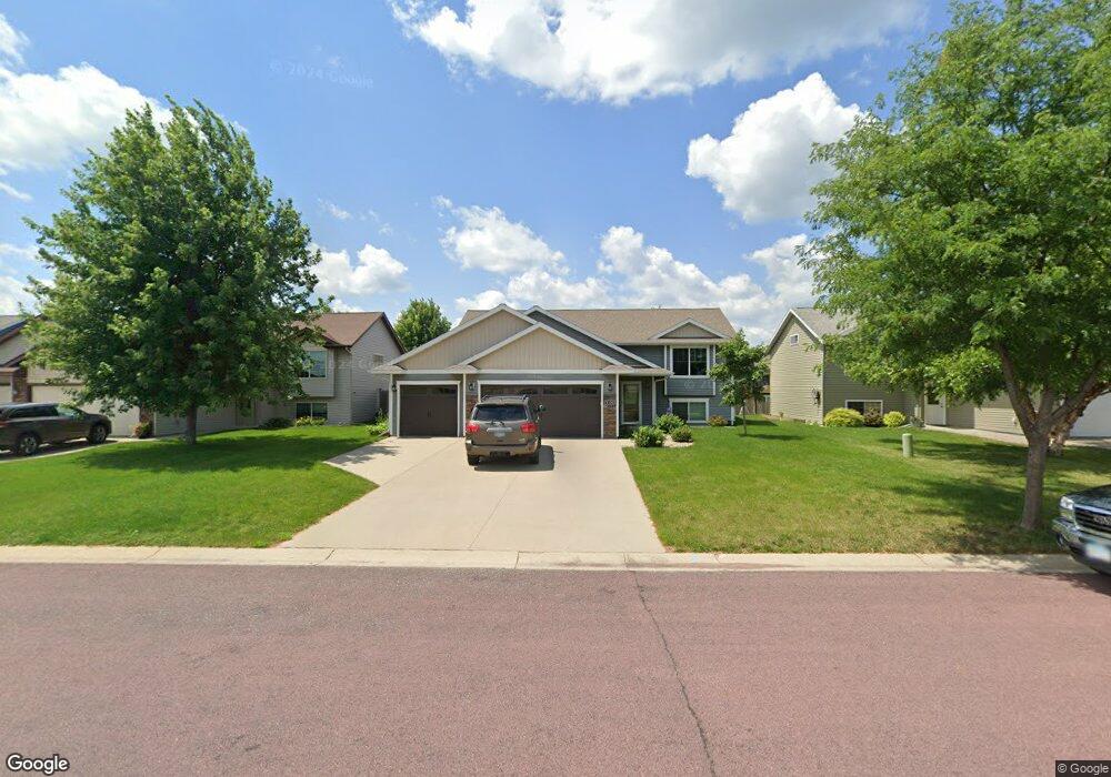 1120 Heron Dr unit 1120 Heron Drive, Mankato, MN 56001 - photo 1