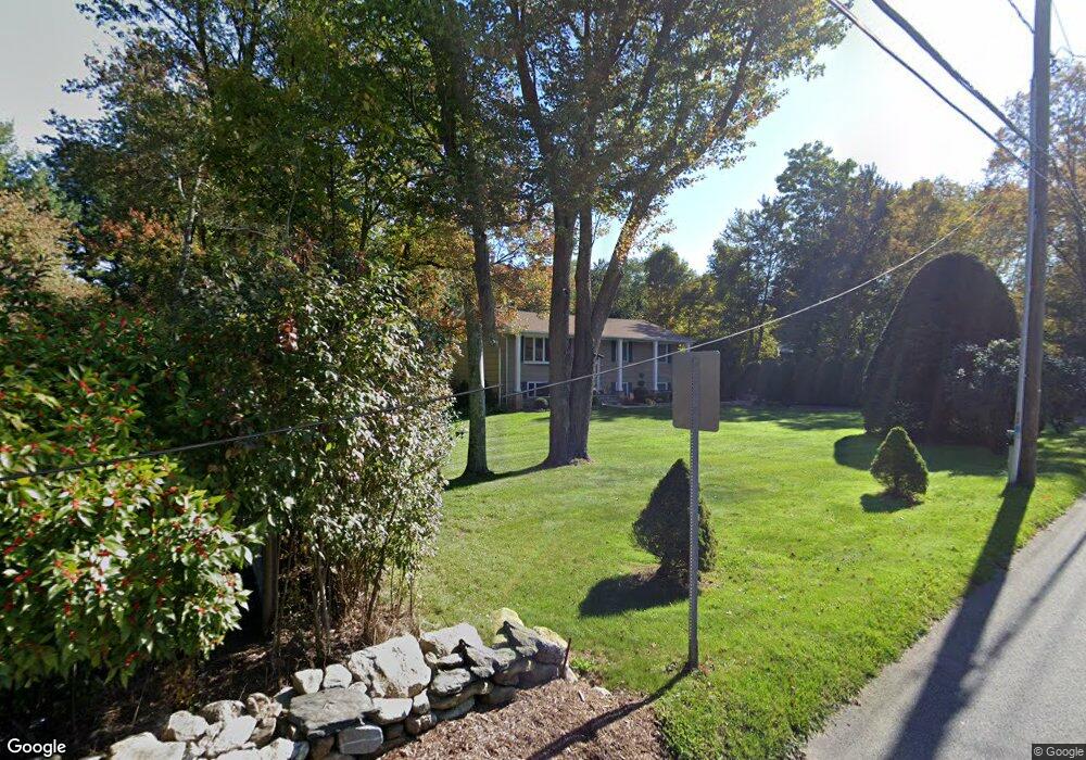 239 Middle River Rd, Danbury, CT 06811 - photo 1