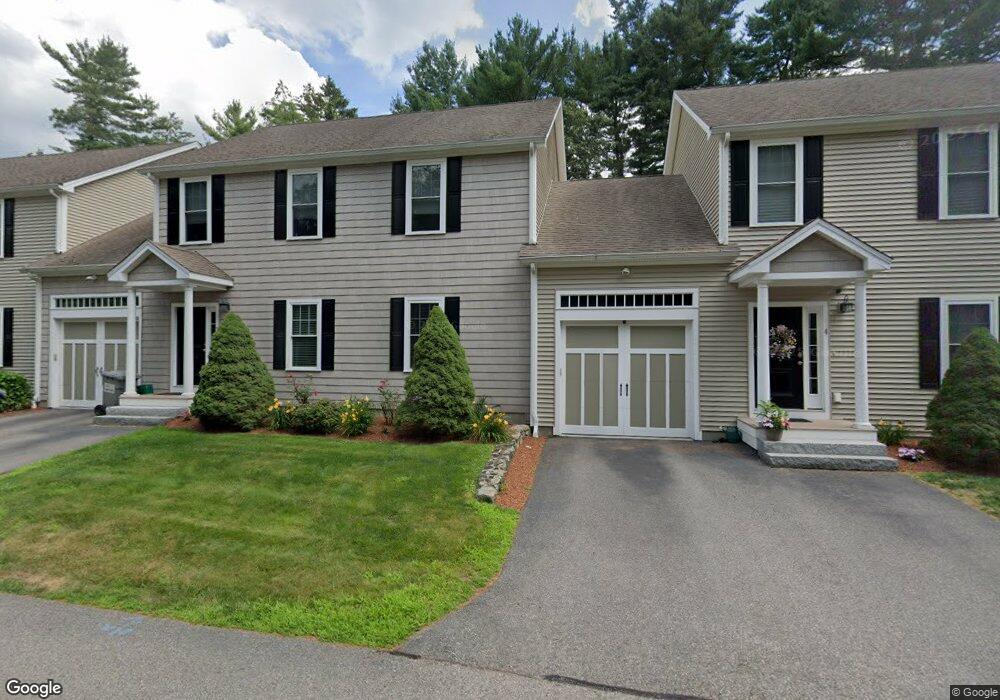 181 Chestnut St unit 4, Foxboro, MA 02035 - photo 1