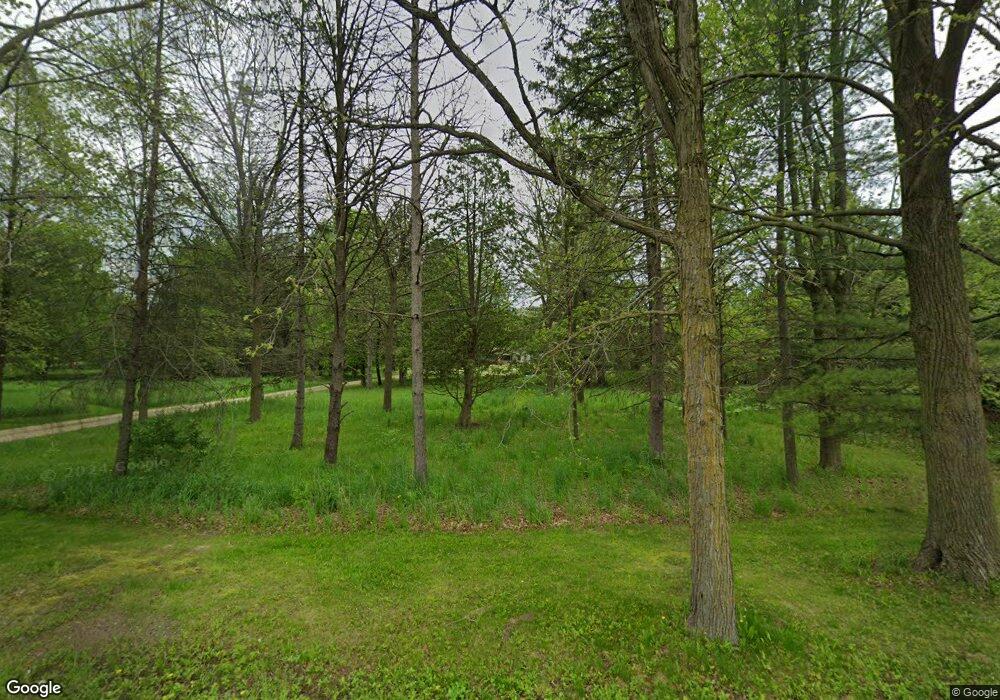 8298 Kettle View Dr, Kewaskum, WI 53040 - photo 1