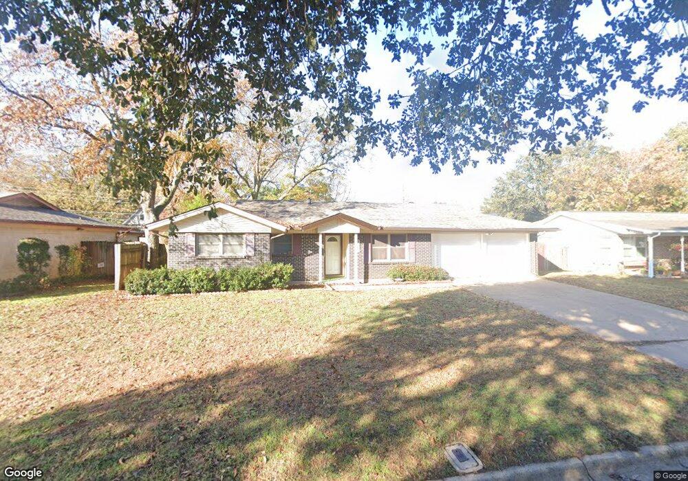 1165 Simpson Dr, Hurst, TX 76053 - photo 1