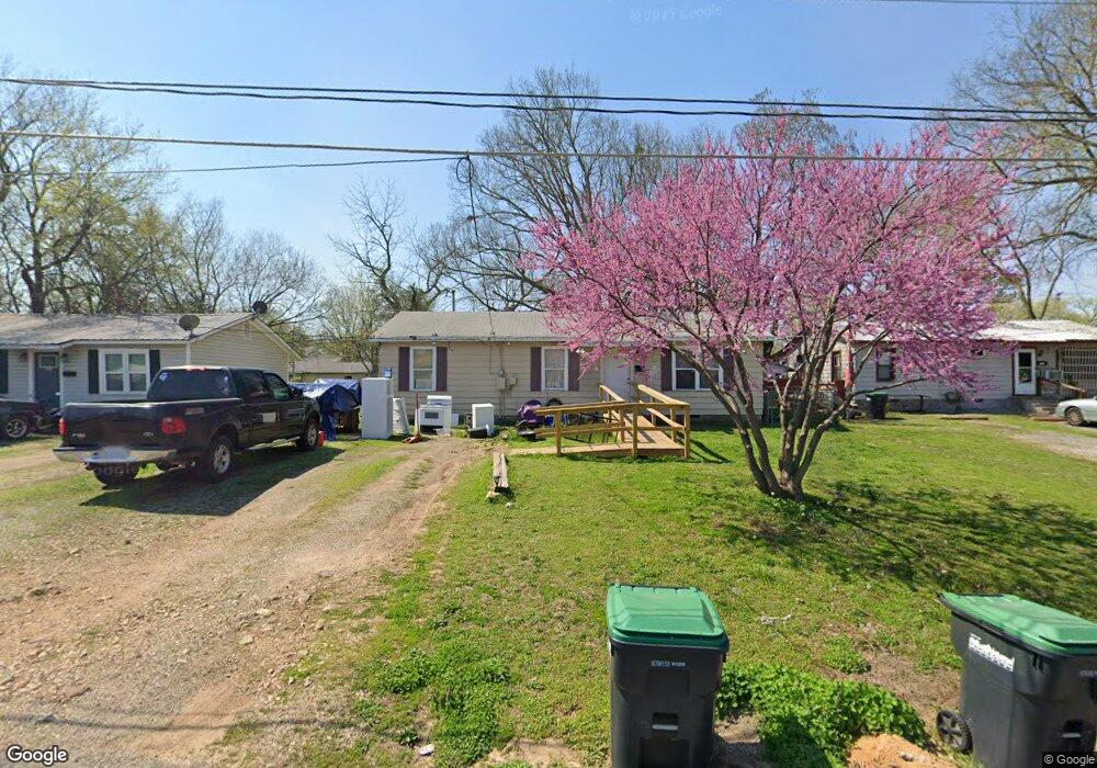 705 Coy St, Tahlequah, OK 74464 - photo 1