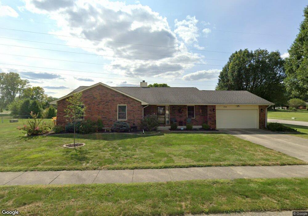 3534 Greenbriar Dr, Columbus, IN 47203 - photo 1