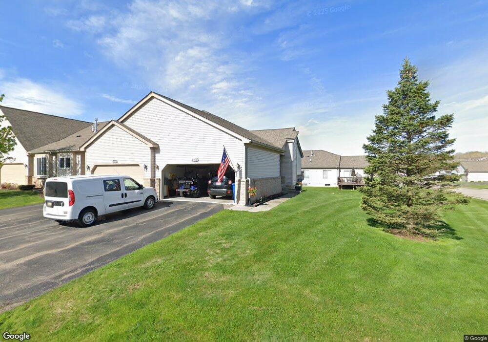 38010 Mitchell St unit 228, Grand Blanc, MI 48439 - photo 1