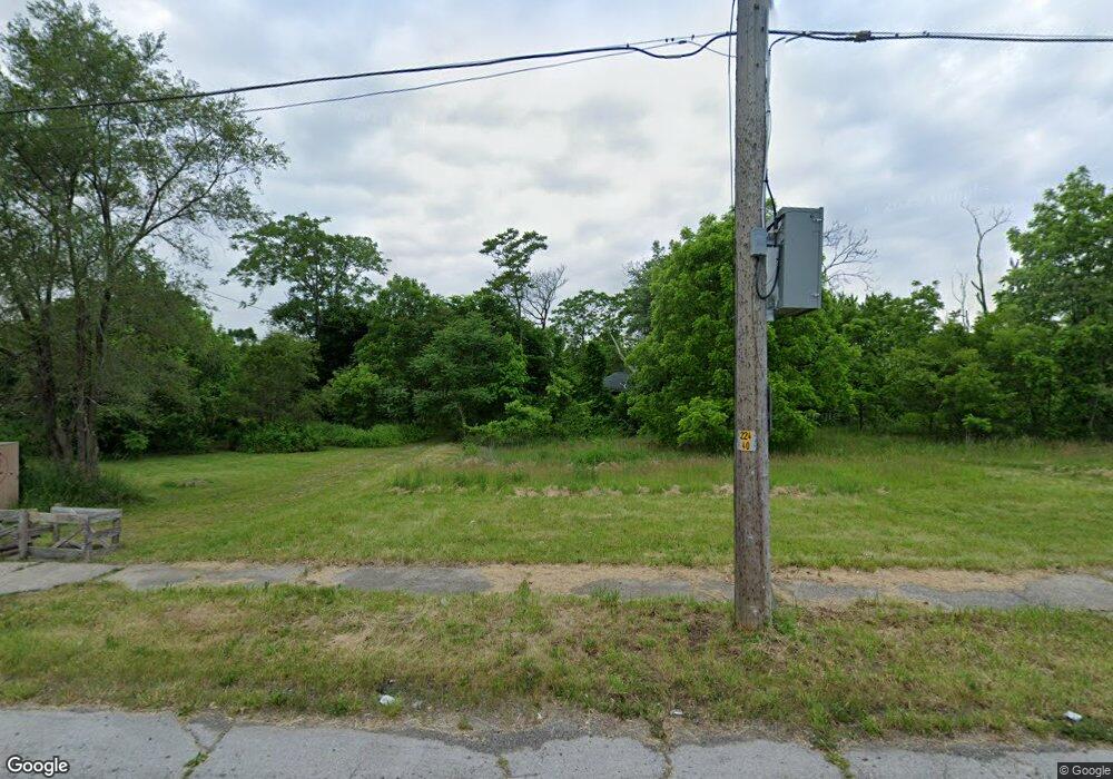 1917 Olive Ave, Flint, MI 48506 - photo 1