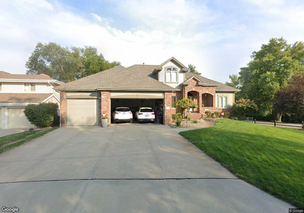 16613 Hilo Cir, Papillion, NE 68046 - photo 1