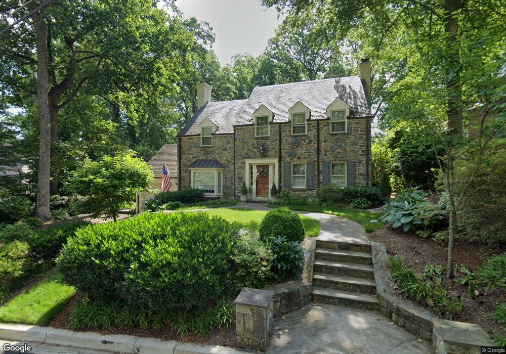 3202 Pickwick Ln, Chevy Chase, MD 20815 - photo 1