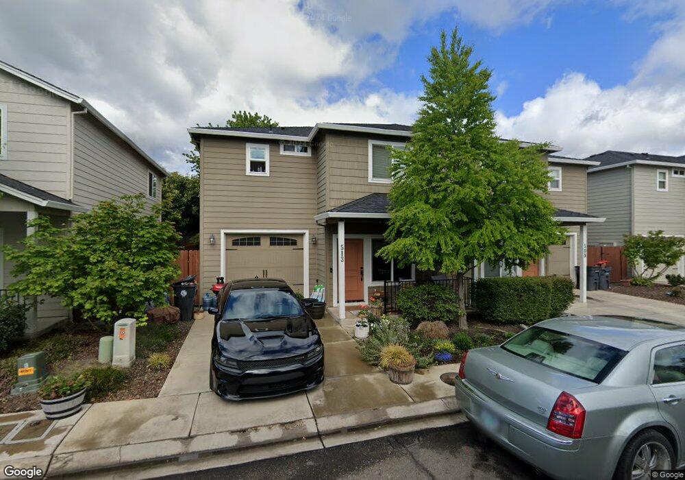 513 Gray Ct, Central Point, OR 97502 - photo 1