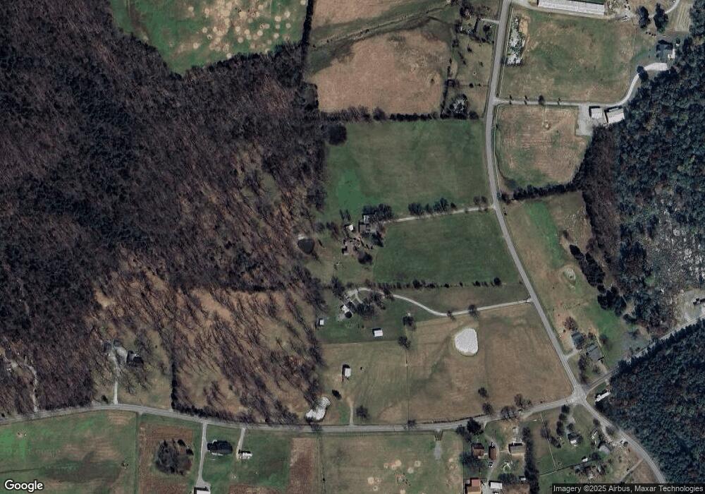 710 Whitaker Rd, Shelbyville, TN 37160 - photo 1