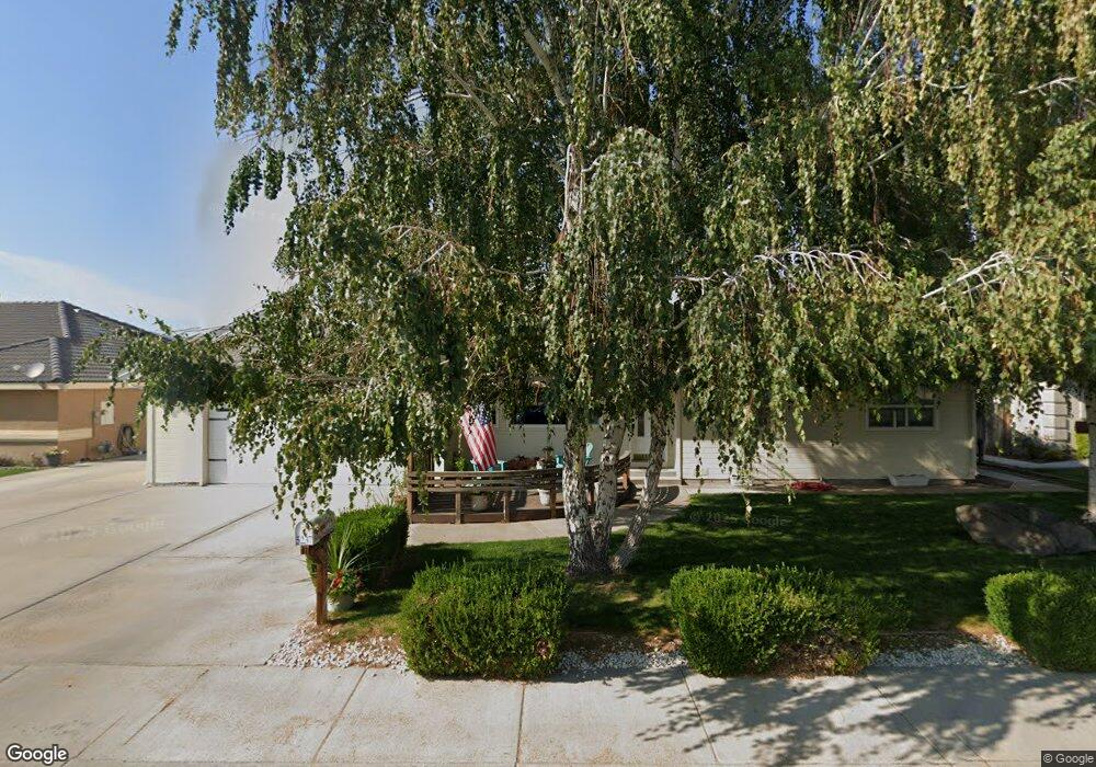 5237 Offenhauser Dr, Winnemucca, NV 89445 - photo 1