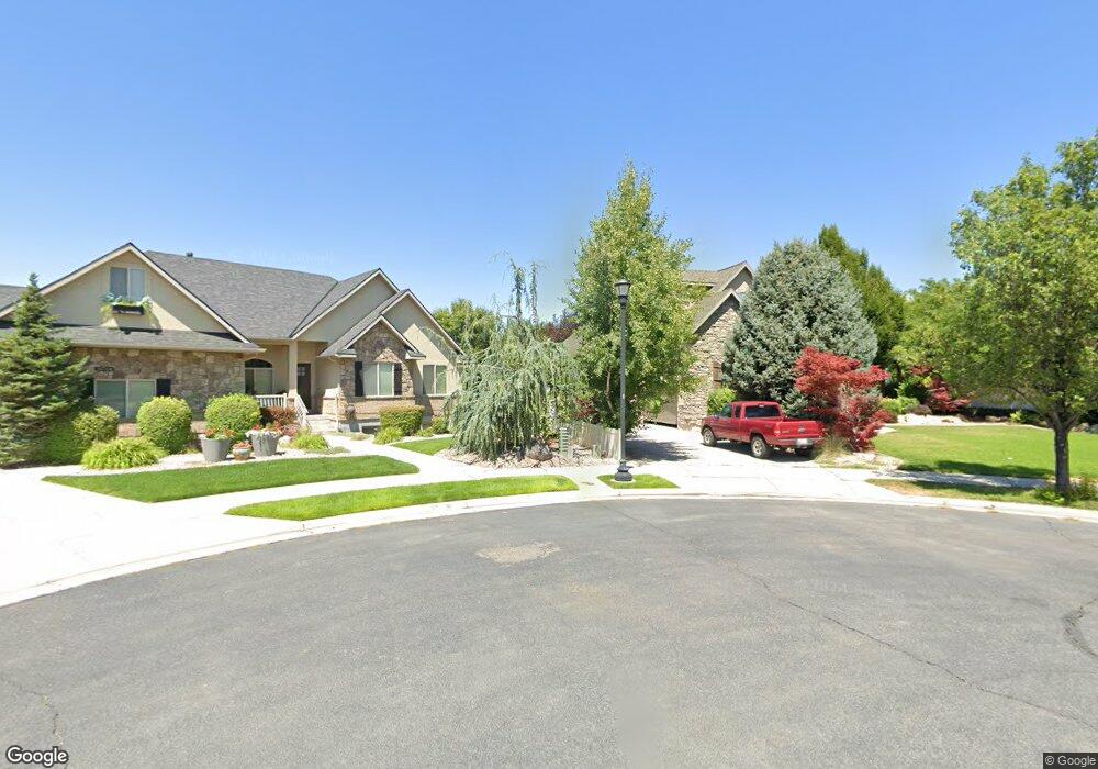 10758 Sink Hollow Cir, South Jordan, UT 84095 - photo 1