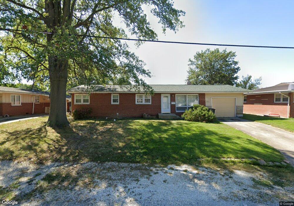 1007 W Saint Louis Ave, Effingham, IL 62401 - photo 1