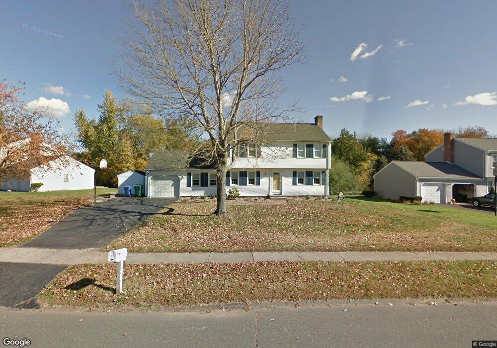 68 Wadsworth St, Glastonbury, CT 06033 - photo 1