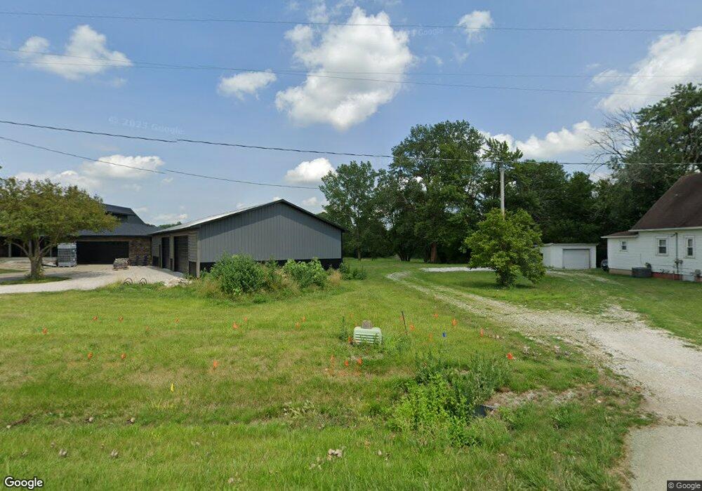 1317 N State Route 130, Villa Grove, IL 61956 - photo 1