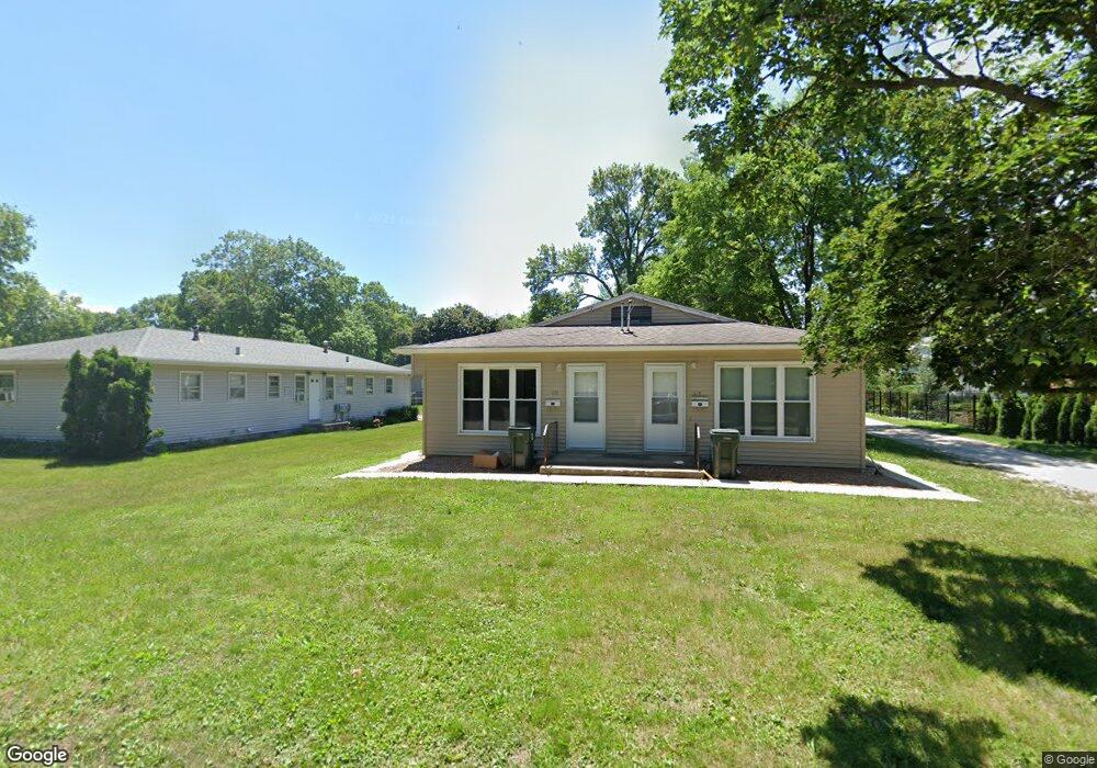 612 W 21st St unit 614, Cedar Falls, IA 50613 - photo 1