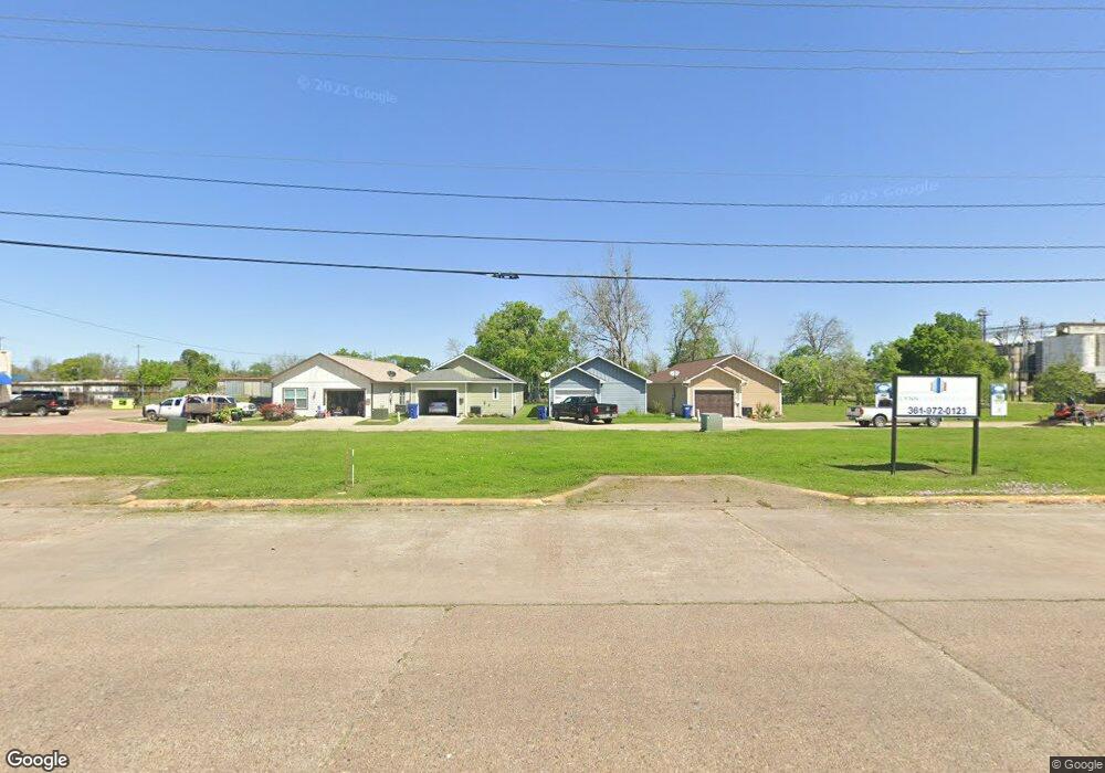 1807 Camille Dr, Bay City, TX 77414 - photo 1