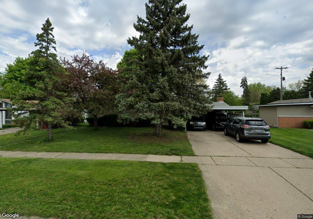 1926 Greenbriar Ln, Flint, MI 48507 - photo 1