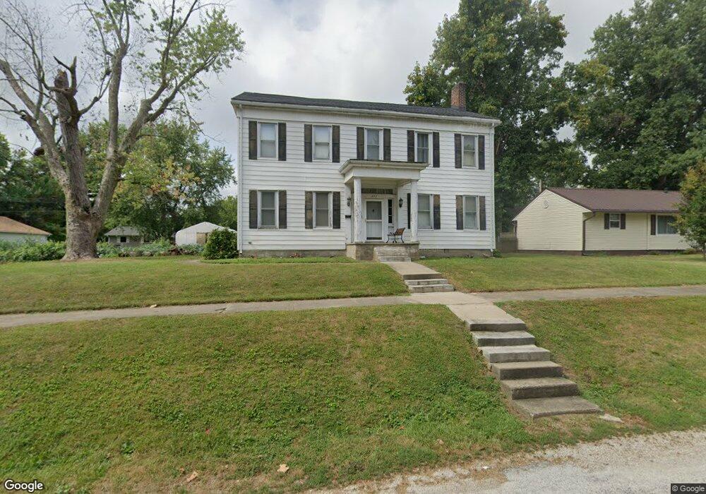 242 W Beardstown St, Virginia, IL 62691 - photo 1