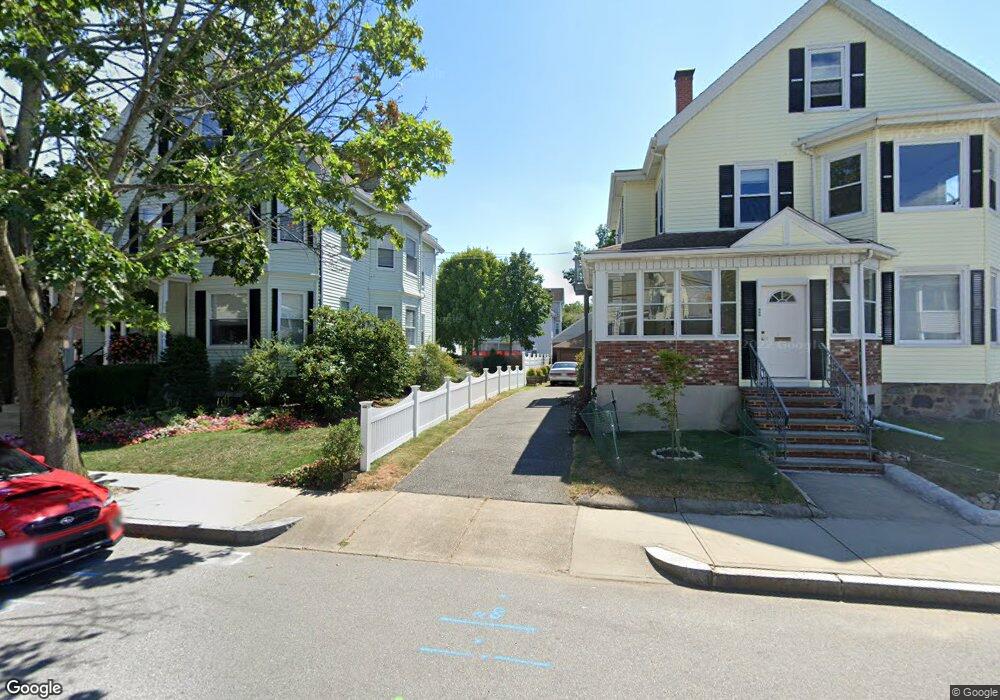 243 Ash St unit 3, Waltham, MA 02453 - photo 1