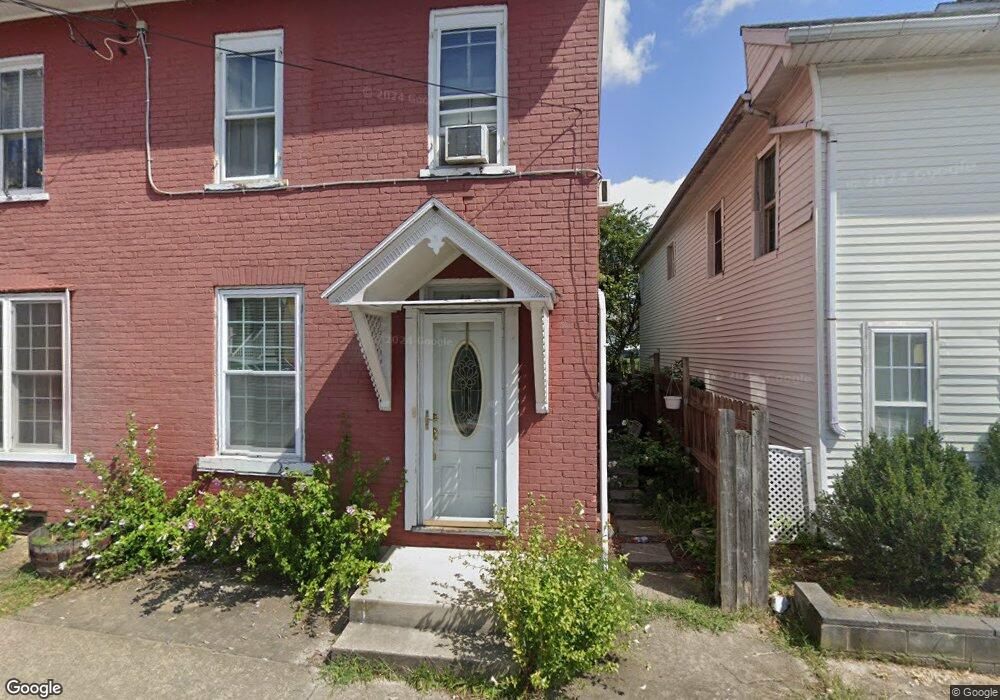 49 W 2nd St, Waynesboro, PA 17268 - photo 1