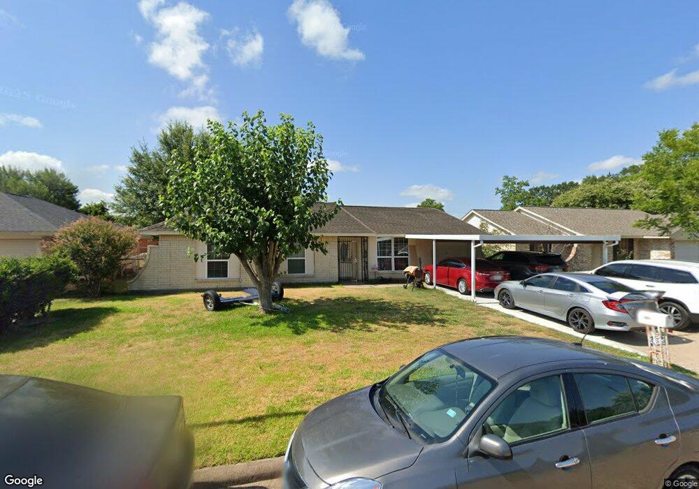 1431 Fashion Hill Dr, Houston, TX 77088 - photo 1