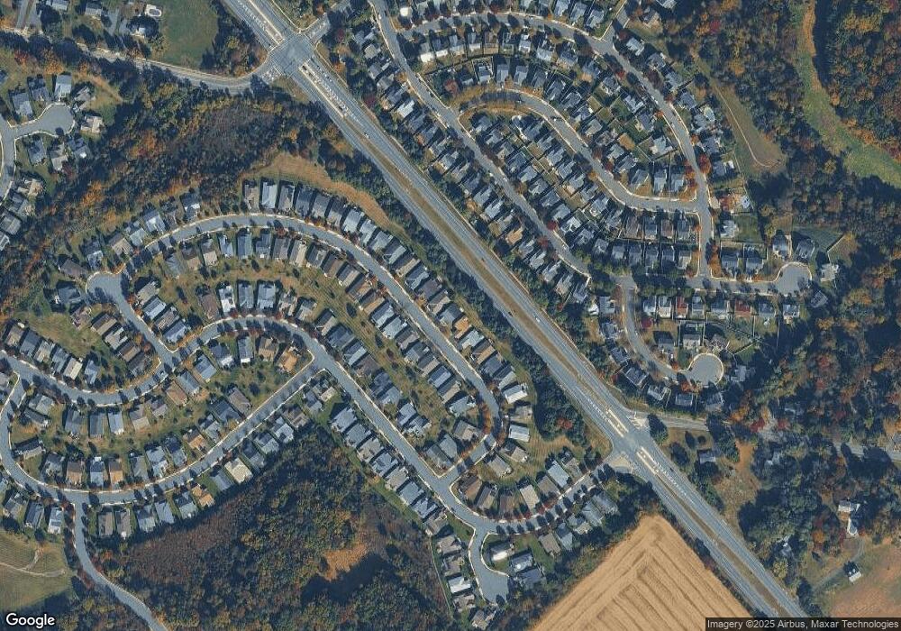 57 Vandevere Ln, Columbus, NJ 08022 - photo 1