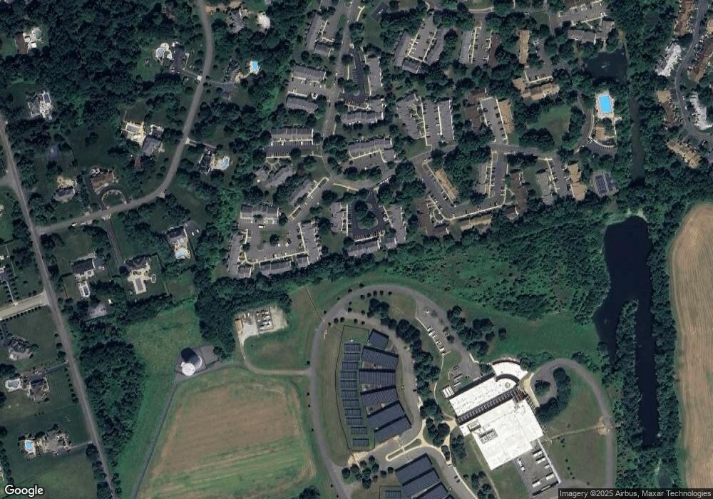 17 Gloucester Ct unit 6, Freehold, NJ 07728 - photo 1