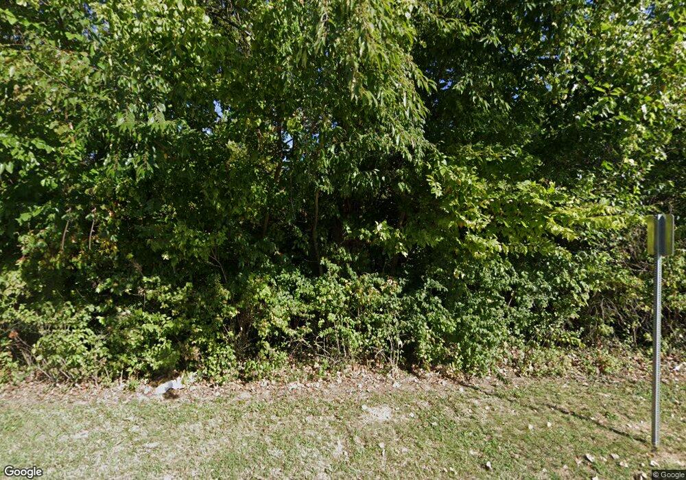 2521 N Center St, Maryville, IL 62062 - photo 1