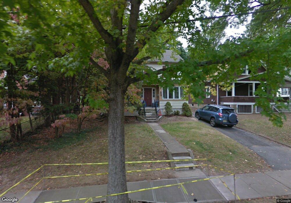 18 Colonial Rd, Morristown, NJ 07960 - photo 1