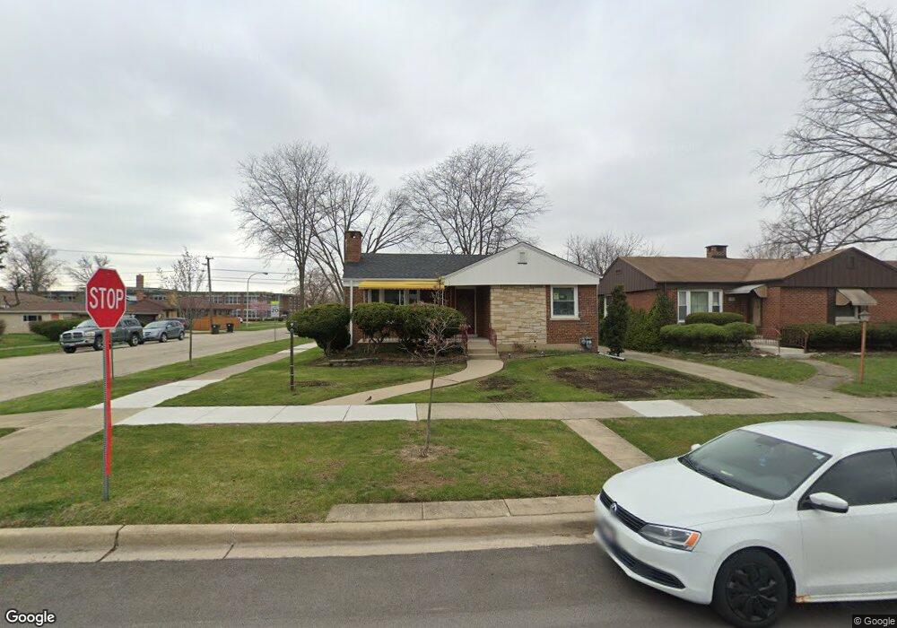 1558 Manchester Ave, Westchester, IL 60154 - photo 1