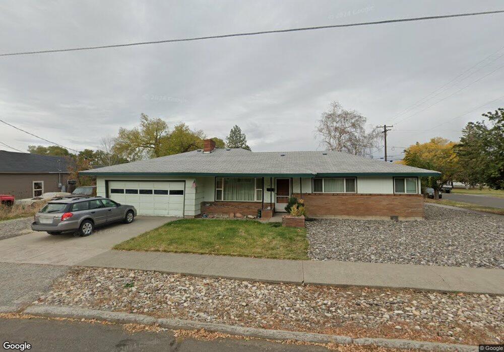8 S J St, Lakeview, OR 97630 - photo 1