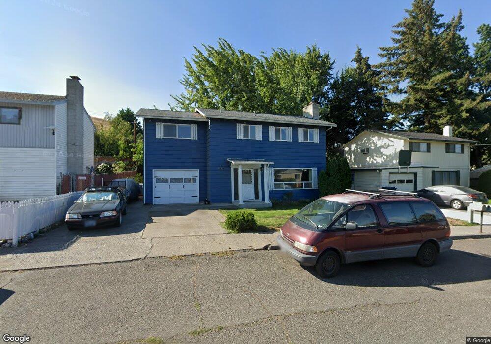 1916 E 13th St, the Dalles, OR 97058 - photo 1