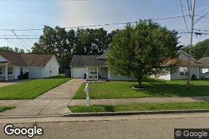 1038 Charles Ede Blvd SE, Canton, OH 44707
