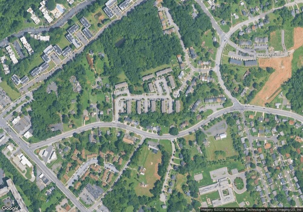 5606 Larson Ct, Capitol Heights, MD 20743 - photo 1