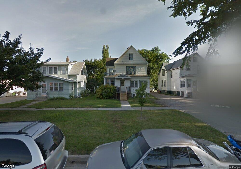 1623 3rd Ave S, Fargo, ND 58103 - photo 1