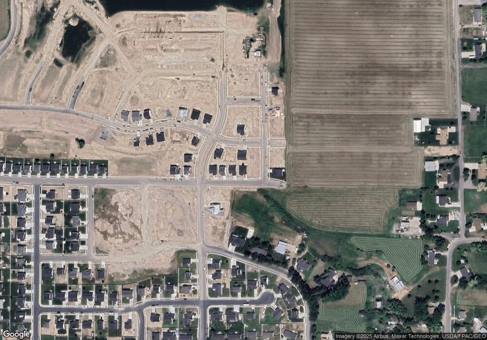 567 W 440 N unit 18, Smithfield, UT 84335 - photo 1