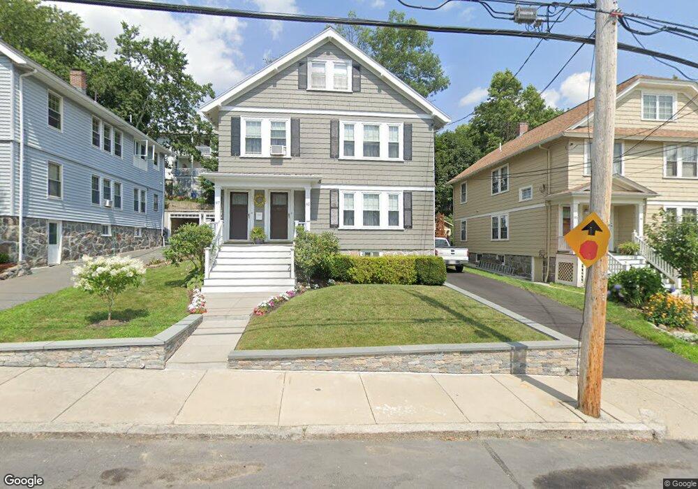 95 Willow St unit 2, West Roxbury, MA 02132 - photo 1