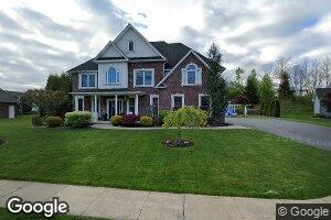 211 Huckleberry Ln, Duryea, PA 18642