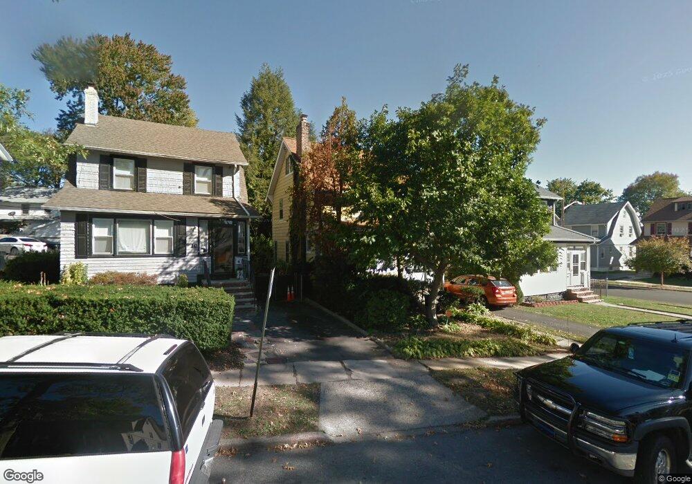 8 Whitman Ave, East Orange, NJ 07017 - photo 1