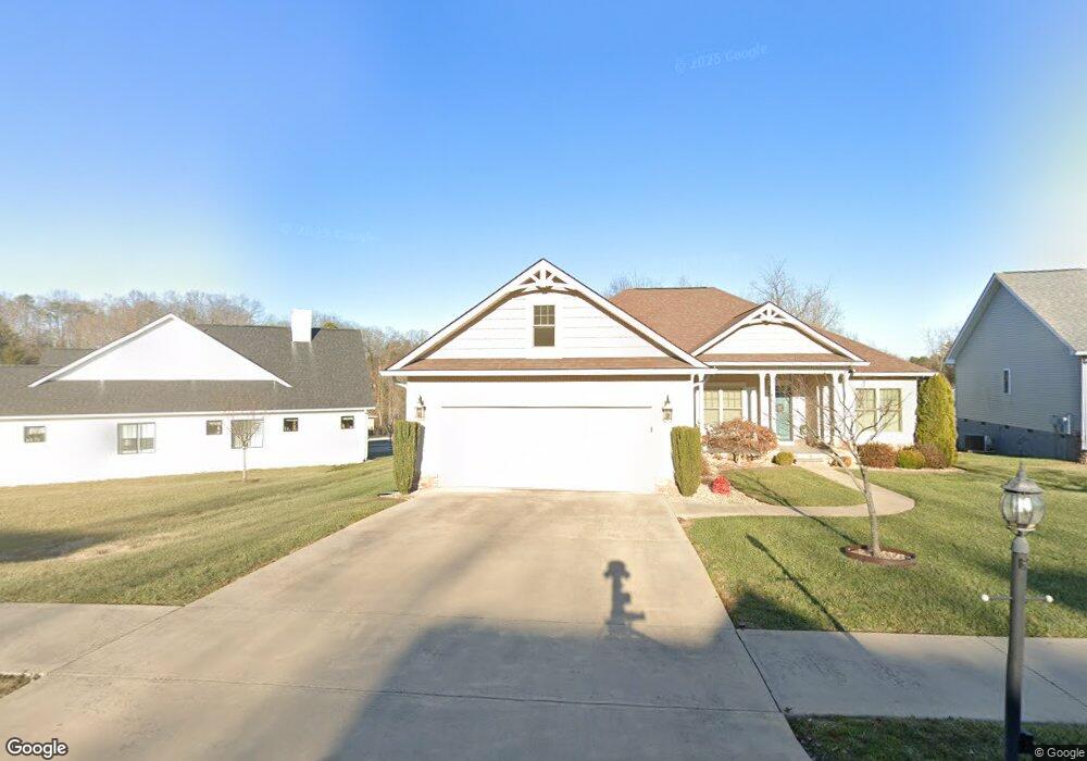 421 Cheeyo Place, Loudon, TN 37774 - photo 1